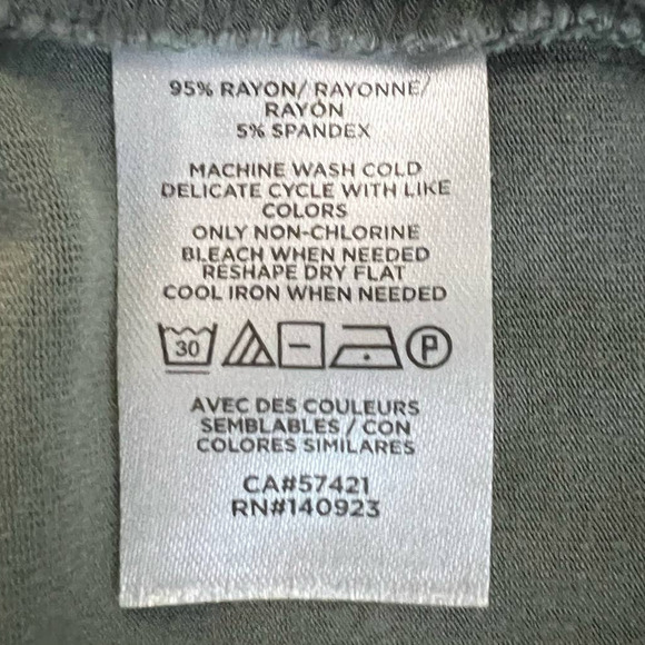 Women's Loft Factory Top, V-Neck, 3 Quarter Sleeves, Khaki, Medium - Picture 5 of 8